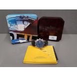 GENTS BREITLING CHRONOMAT 1997 STAINLESS STEEL BLUE DIAL WATCH WITH BLACK LEATHER STRAP WITH BOX AND