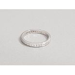 18CT WHITE GOLD DIAMOND FULL ETERNITY RING 2.2G SIZE L