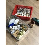 A BOX OF MISCELLANEOUS INC FIGURES POTTERY AND GLASS WARE