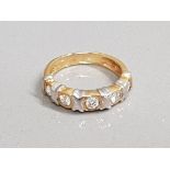 18CT GOLD 5 STONE BAND