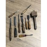 A LOT OF ASSORTED VINTAGE TOOLS INC CHISELS CARPENTERS MALLET ETC