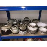 A VERY LARGE QUANTITY OF DENBY DINNER WARE