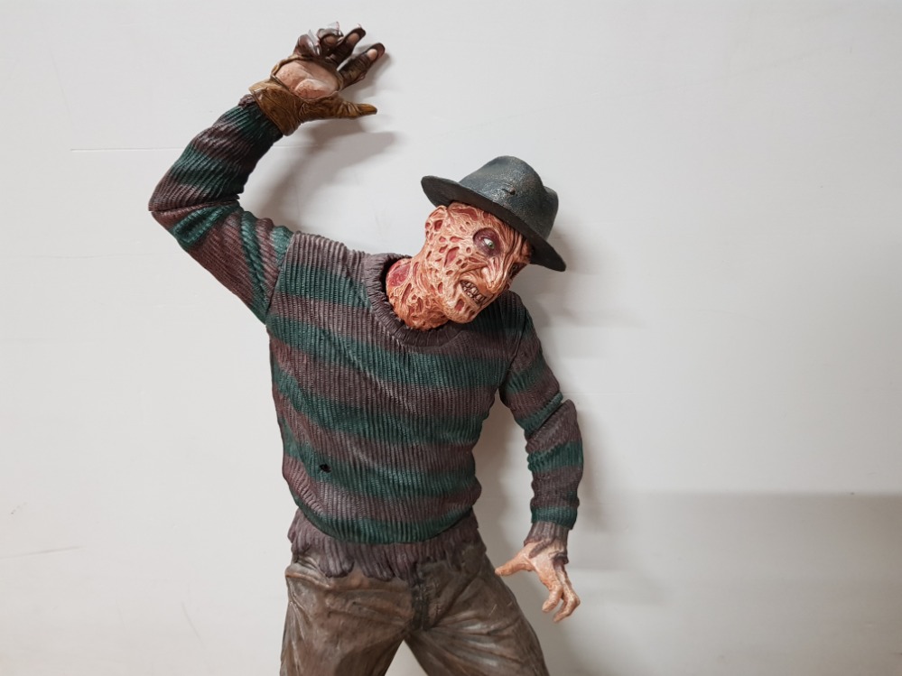 ORIGINAL NECA FREDDIE KRUEGER 50CMS TOY ACTION FIGURE WITH SPARE HEAD - Image 2 of 2