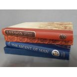 2 HARDBACKED BOOKS PUBLISHED BY THE FOLIO SOCIETY LONDON PORTRAIT OF A CITY 1998 TOGETHER WITH THE