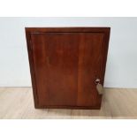 VINTAGE MAHOGANY CABINET LINED WITH GREEN BAIZE NICE CONDITION AND WITH KEY