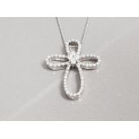 18CT WHITE GOLD DIAMOND CROSS PENDANT 7.4G