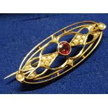 HALLMARKED 375 9CT GOLD LADIES BROOCH 2.8G