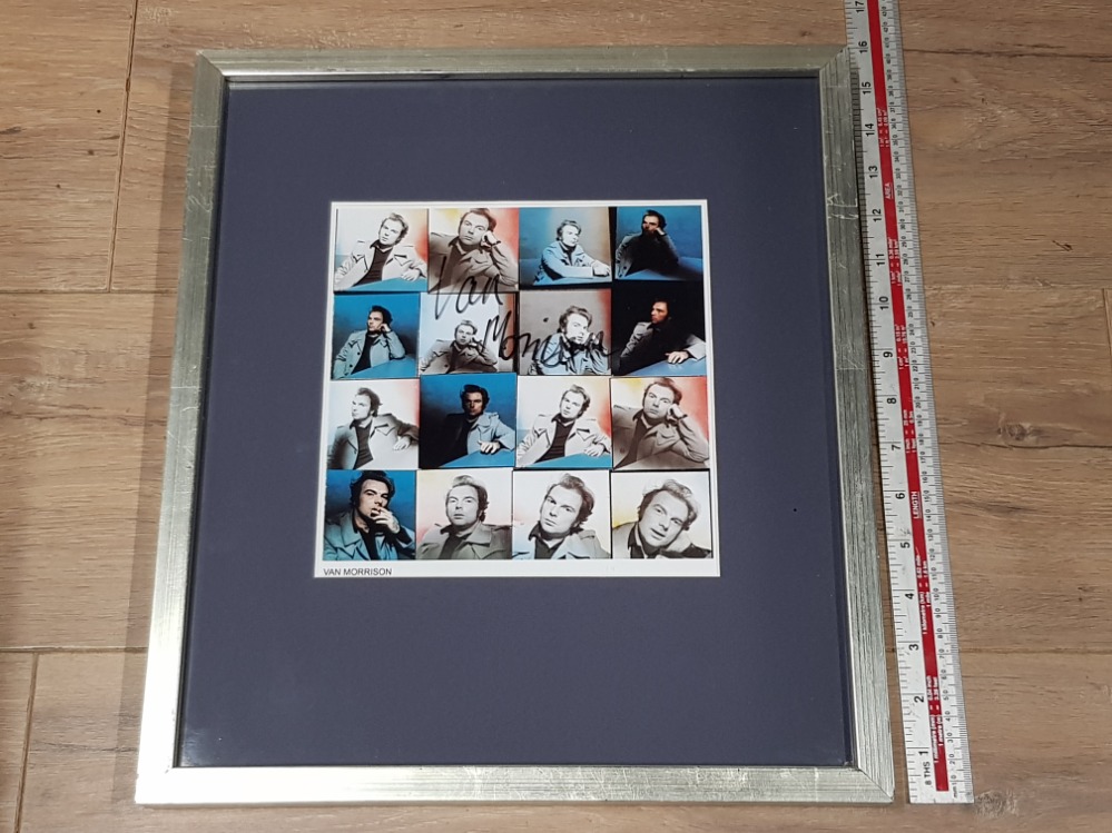 VAN MORRISON PRINT SIGNED BY THE MAN HIMSELF IN CHROME EFFECT FRAME 40CM X 35CM - Image 3 of 3