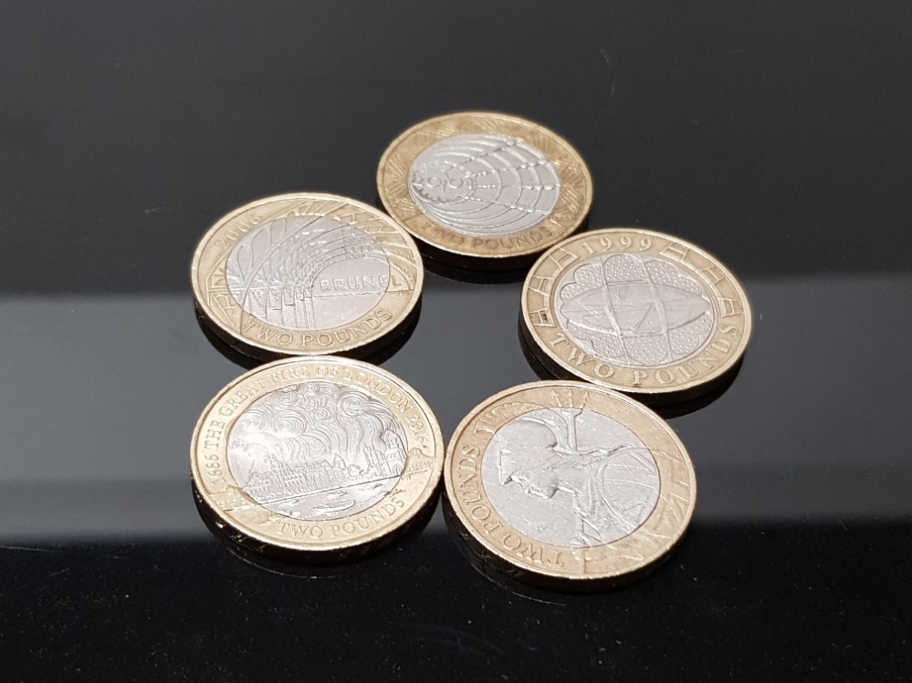 5 COLLECTABLE 2 POUND COINS INCLUDES THE GREAT FIRE OF LONDON AND 1999 RUGBY NATIONS