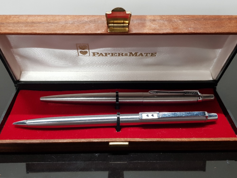 BOXED STEEL PAPERMATE PENCIL AND PARKER PEN