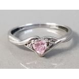 9CT WHITE GOLD PINK HEART STONE RING