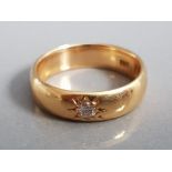 22CT GOLD DIAMOND 1 STONE BAND 7.5G SIZE O