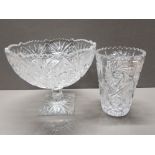 2 BEAUTIFUL PIECES OF EDINBURGH CUT LEAD CRYSTAL, CENTRE BOWL AND MATCHING VASE