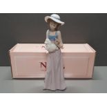 NAO BY LLADRO FIGURE 1157 PAMPERED POODLE WITH ORIGINAL BOX