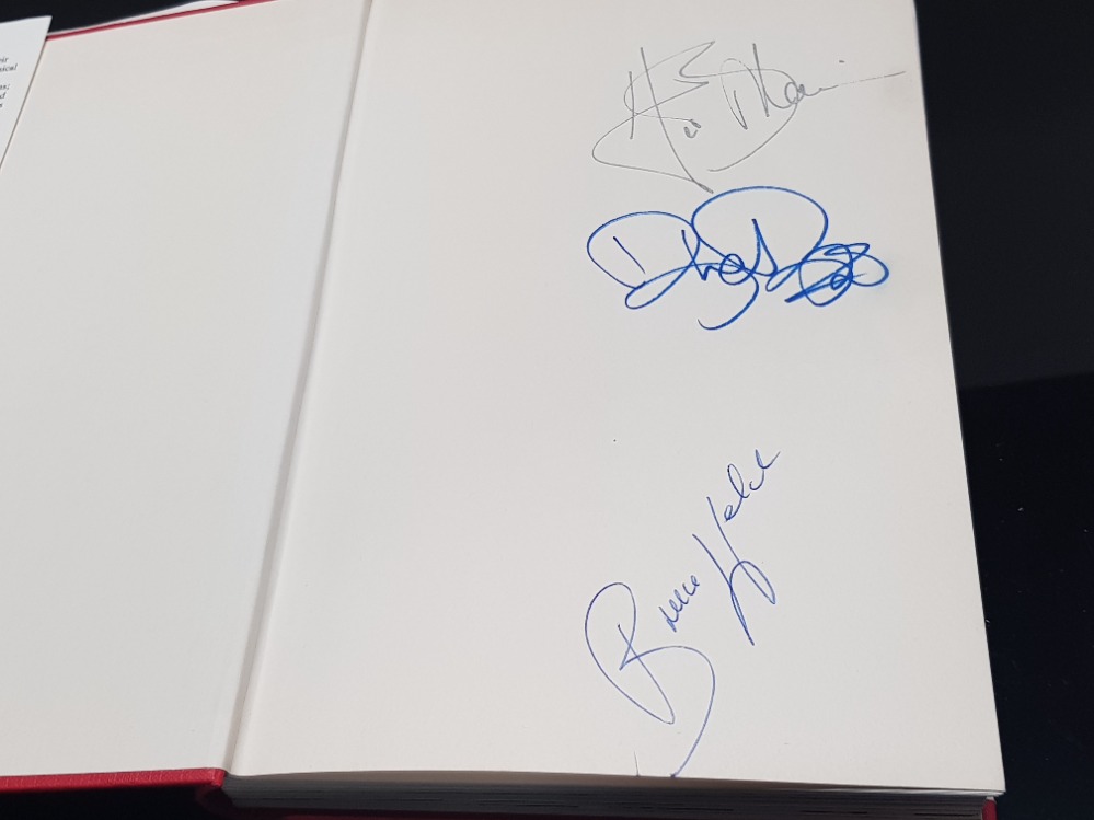 THE STORY OF THE SHADOWS HARDBACK BOOK FOREWORD BY CLIFF RICHARD SIGNED BY THE BAND - Image 2 of 2