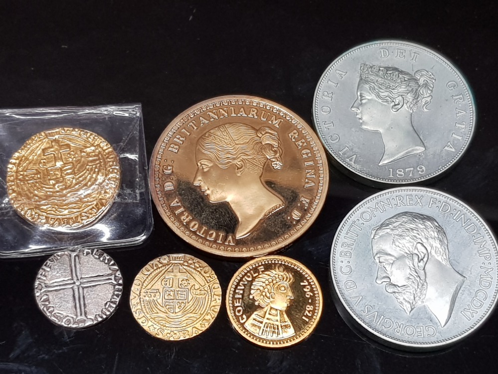 BAG CONTAINING 7 MISCELLANEOUS COINS INCLUDES FANTASIES AND REPLICAS, UNA AND THE LION 5 POUND - Image 2 of 2