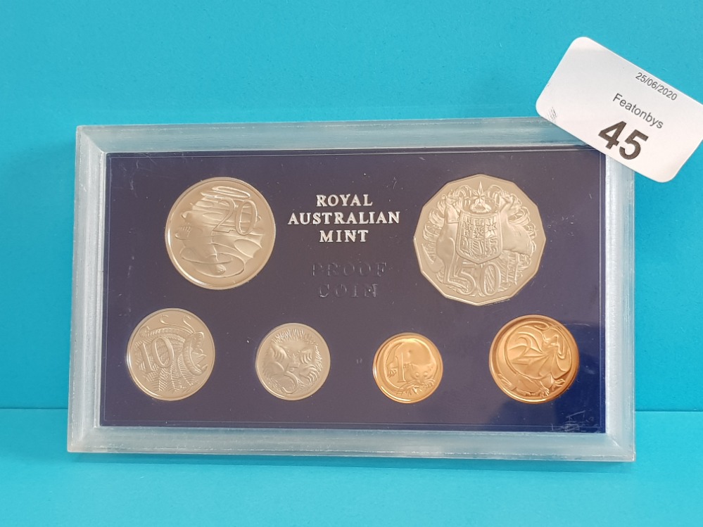 COINS AUSTRALIA 1971 PROOF SET OF 6 COINS IN PLASTIC CASE