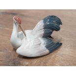 LLADRO 1599 NESTING CRANE FIGURE