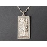 SILVER ST CHRISTOPHER PENDANT ON SILVER CHAIN 6.9G