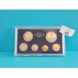 COINS AUSTRALIA 1969 PROOF SET OF 6 COINS IN PLASTIC CASE