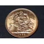 22CT GOLD 1963 FULL SOVEREIGN COIN