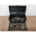 A BLACK PLASTIC TOOLBOX WITH CONTENTS SUCH AS CHISELS SCREWDRIVERS ETC