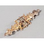 9CT CHESTER GOLD AND PEARL BROOCH 1896, MAKER G.R. 2.3G