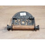 CAST METAL ST PANCRAS FIXTURE TOILET ROLL HOLDER