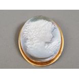 18CT GOLD LARGE CAMEO BROOCH LIMITED EDITION NUMBER 6 OF 200 BY RICO 12.1G