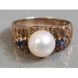 14CT YELLOW GOLD PEARL AND SAPPHIRE RING 4G SIZE M