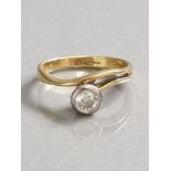 18CT GOLD DIAMOND SOLITAIRE RING 3G SIZE K1/2