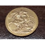 A 22CT GOLD FULL SOVEREIGN 1890 MELBOURNE