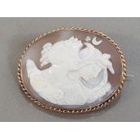 YELLOW GOLD CAMEO BROOCH 7.4G