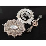 3 VICTORIAN SILVER BROOCHES 11.8G