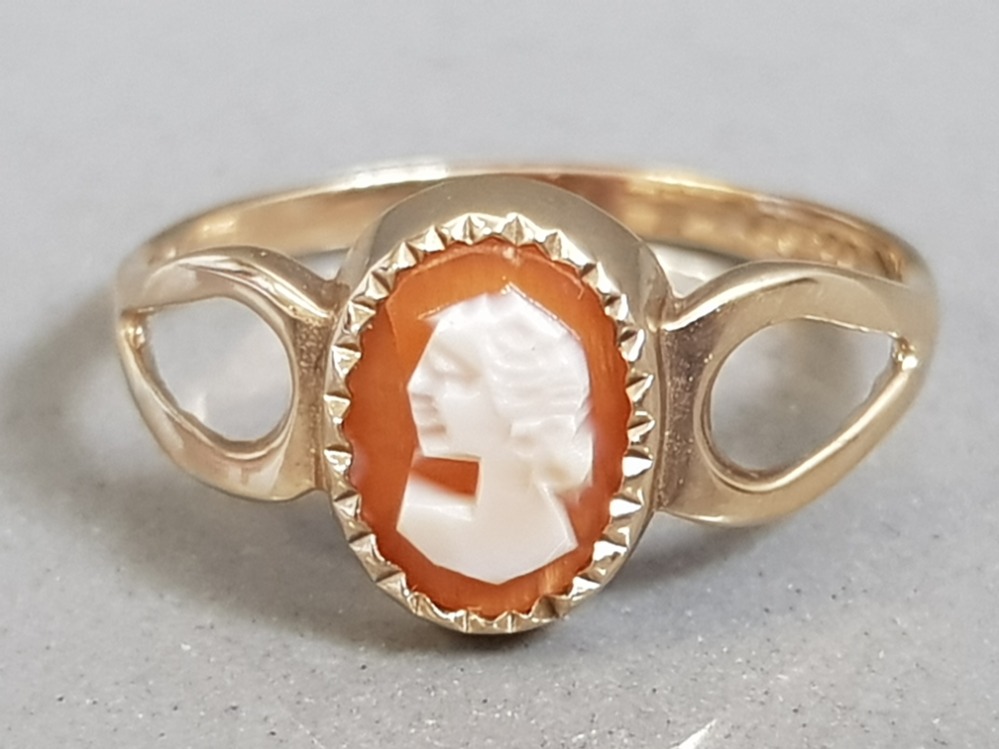 9CT YELLOW GOLD CAMEO RING 1.3G SIZE M1/2