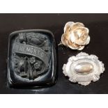 3 VICTORIAN BADGES INCLUDES 2 SILVER BROOCHES AND MEMORY OF BADGE