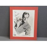 BOB HOPE COMEDIAN AND ACTOR SIGNED VINTAGE PHOTOGRAPH, SUPERB QUALITY