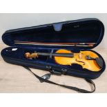 NICE QUALITY LEARNERS LARK VIOLIN AND BOW IN CARRY CASE