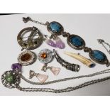 10 ITEMS OF SCOTTISH DESIGN COSTUME JEWELLERY