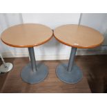 A PAIR OF MODERN CIRCULAR TABLES BY ALLERMUIR RAISED ON METAL BASES