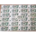 25 BANKNOTES 1970-71 1POUND PAGE IN MIXED CIRCULATED GRADES, NO TEARS INCLUDES EF