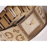 LADIES GUESS BRACELET WRISTWATCH IN WORKING CONDITION