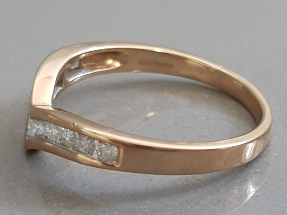 9CT YELLOW GOLD DIAMOND WISHBONE RING, 1.9G SIZE N1/2 - Image 2 of 2