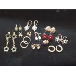 7 PAIRS OF 9CT YELLOW GOLD EARRINGS OF VARIOUS DESIGNS ALL STAMPED 11.2G GROSS TOGETHER WITH SIX