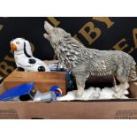 TRAY LOT INCLUDES BURLEIGH DOG, HOWLING WOLF, ASSORTED BOXES LIMITED EDITION VAN