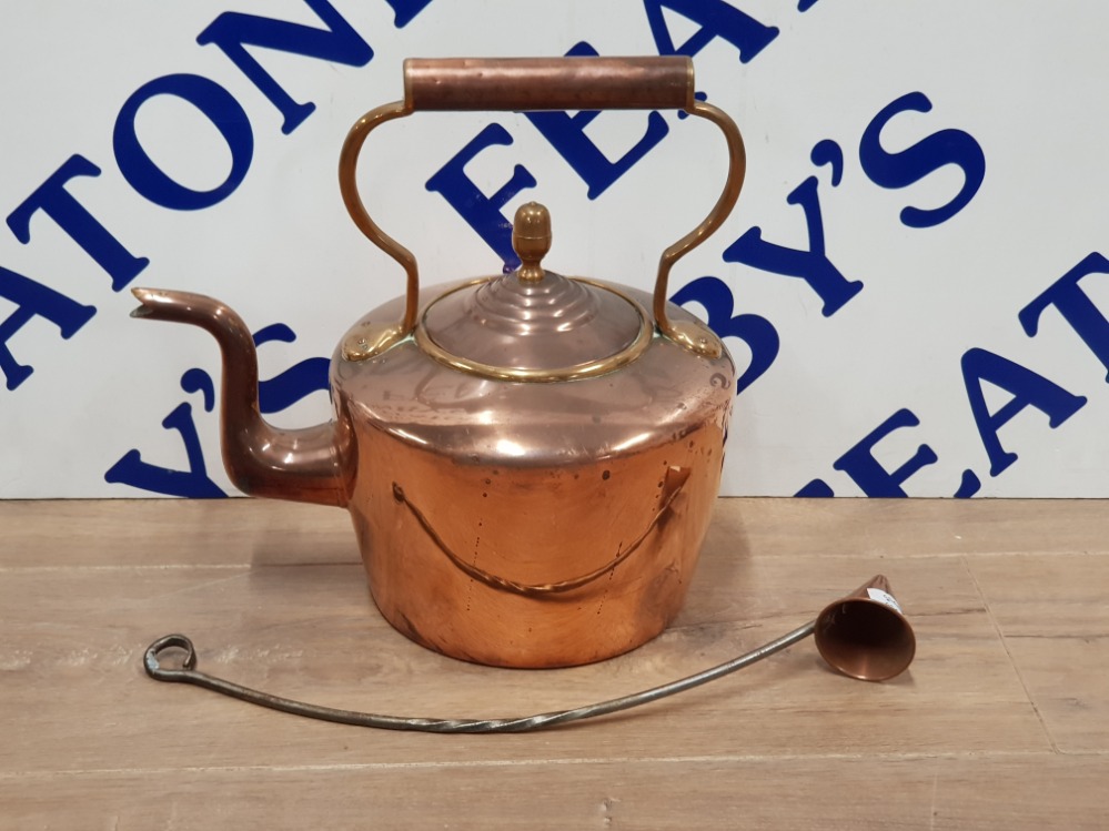 ANTIQUE BRASS AND COPPER KETTLE TOGETHER WITH A COPPER CANDLE SNUFFER