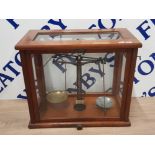 W J GEORGE LTD BIRMINGHAM VINTAGE CHEMIST SCALES IN DISPLAY CASE