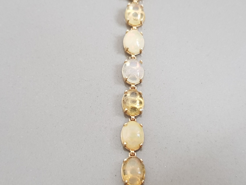 GOLD 9CT OPAL AND YELLOW STONE BRACELET 13G - Image 3 of 4