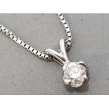 18CT WHITE GOLD DIAMOND SOLITAIRE PENDANT WITH FINE BOX LINK CHAIN, 2.7G SIZE 46CMS