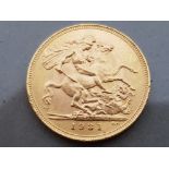 22CT GOLD 1931 FULL SOVEREIGN STRUCK IN SOUTH AFRICA